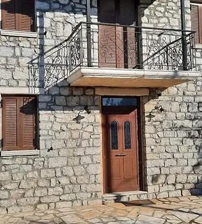 Villa πετρόχτιστη μεζονέτα Loggos